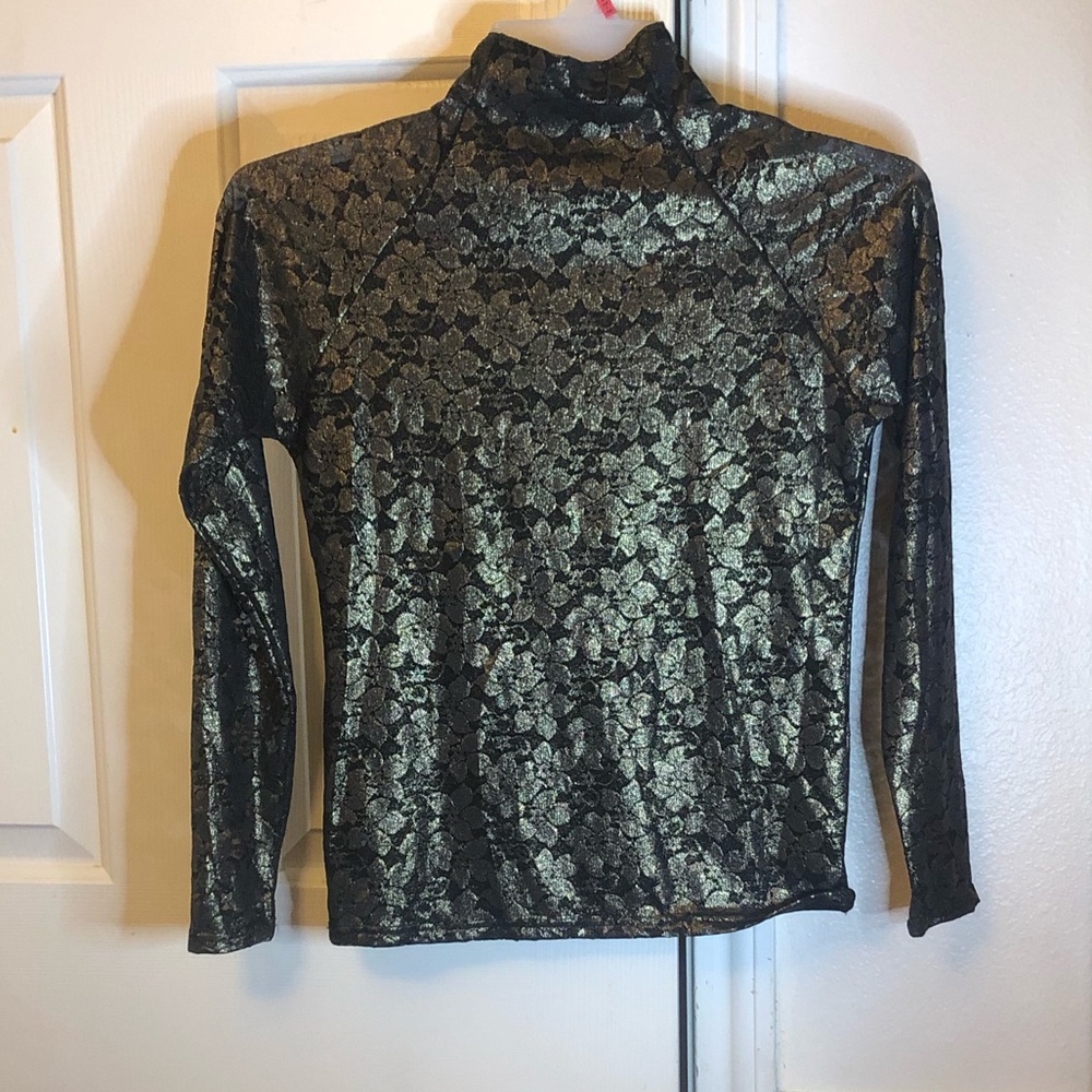Long sleeve
